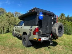Alucab Extra Cab Canopy Camper Deluxe Unit – Black