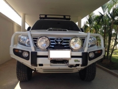 Commercial Deluxe Bull Bar to suit Toyota Hilux 2011+