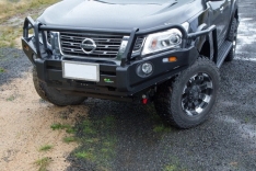 Commercial Deluxe Bull Bar to suit Nissan Navara NP300