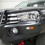 Deluxe Commerical Bull Bar to suit Toyota Hilux Revo 2015 to 4/2018 (Suits Wide Body Models Only – Hi-Rider 4×2/Dual Cab 4×4/Extra Cab 4×4 Workmate SR and SR5)